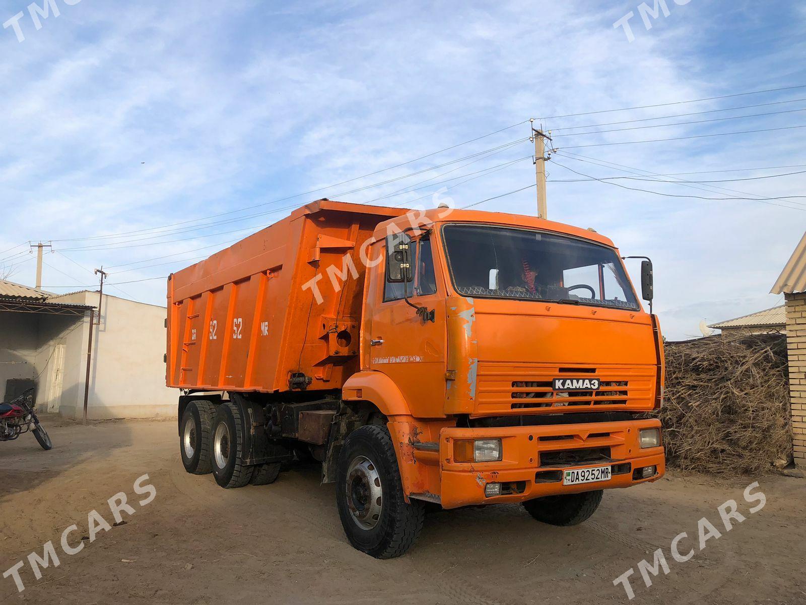 Kamaz 6520 2012 - 370 000 TMT - Сакарчага - img 5