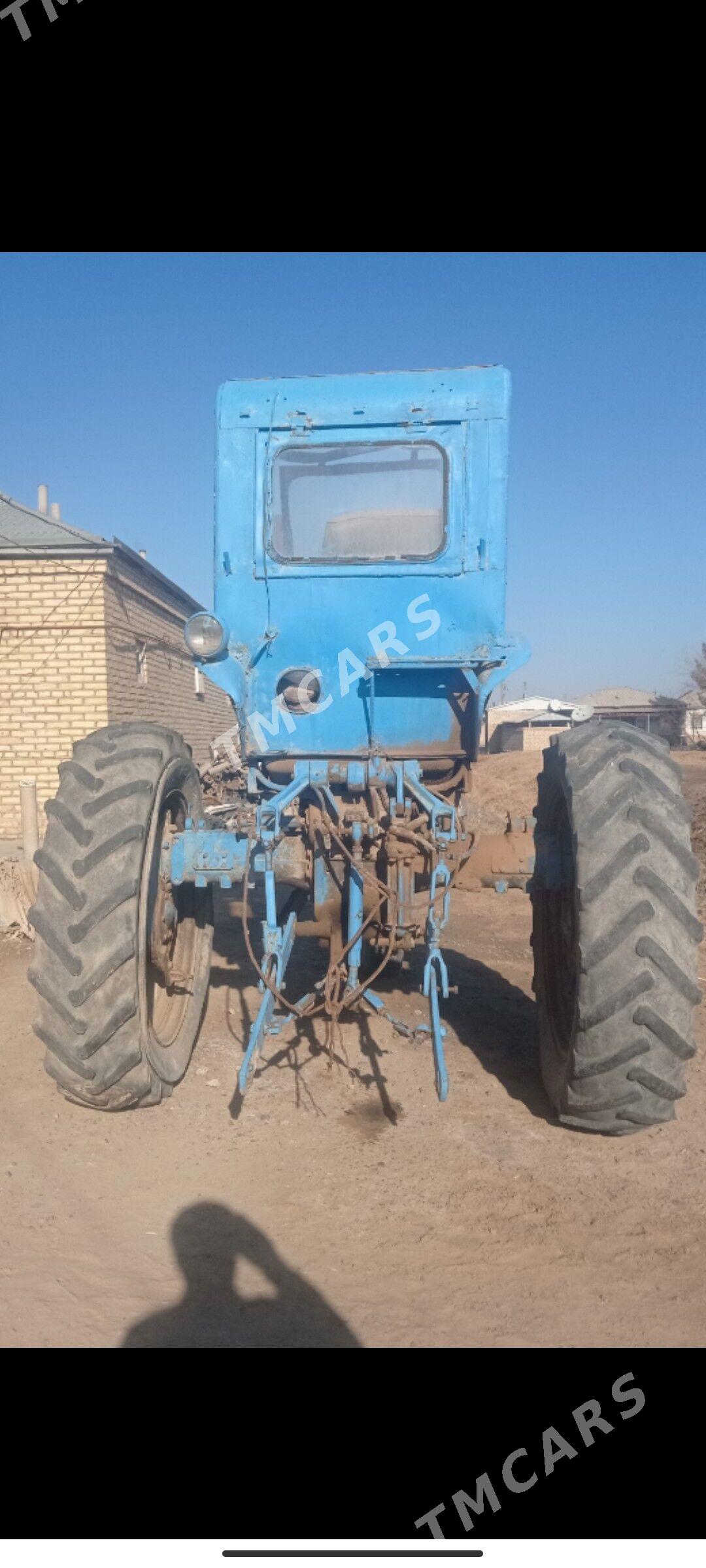 MTZ 80 1981 - 22 000 TMT - Мургап - img 2