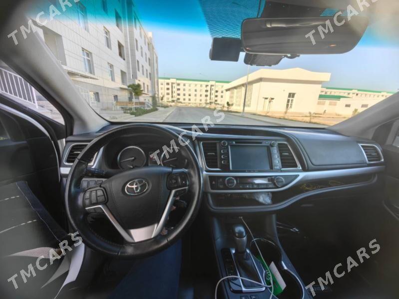 Toyota Highlander 2019 - 390 000 TMT - Ашхабад - img 3