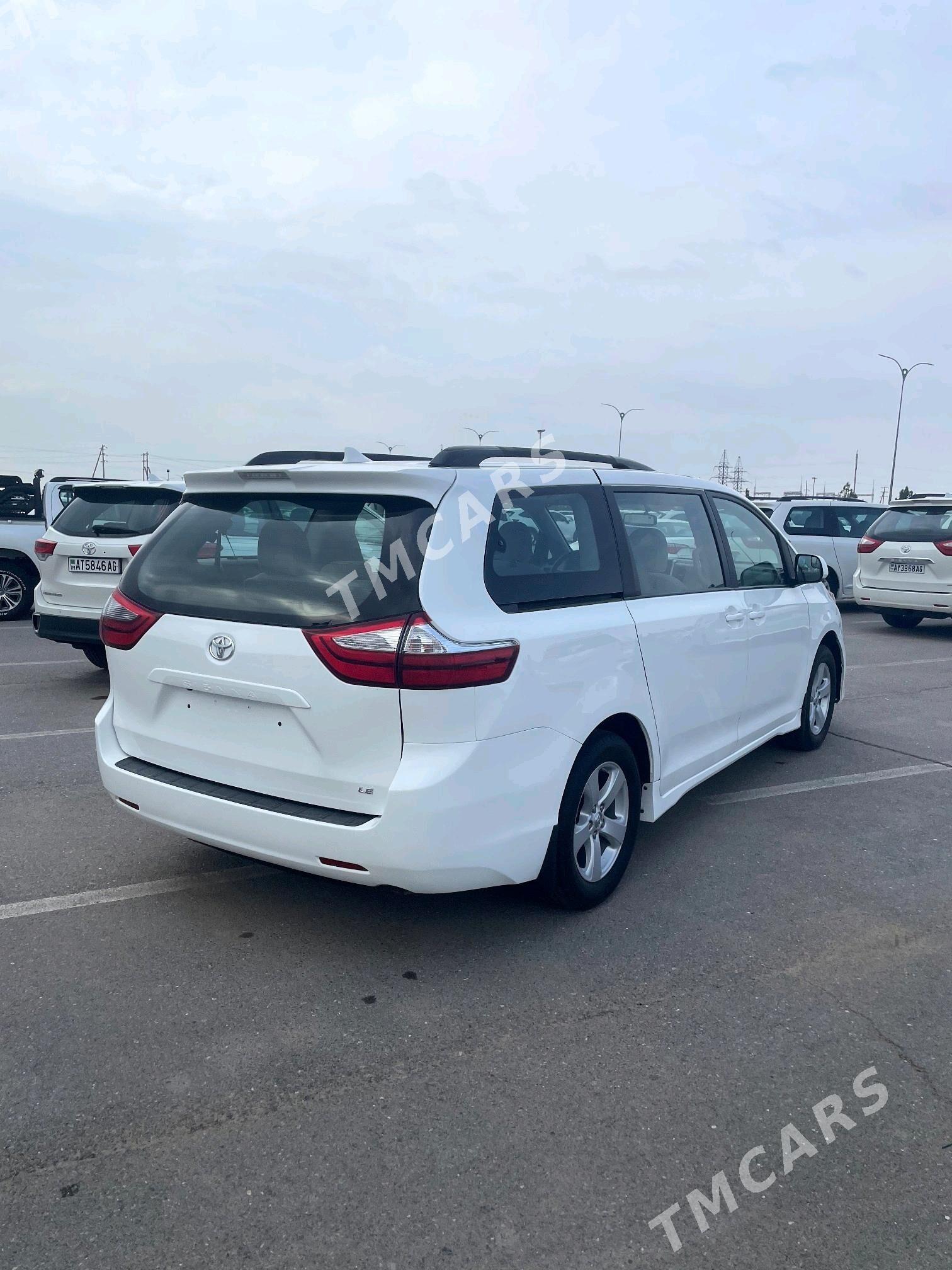 Toyota Sienna 2019 - 358 000 TMT - Ашхабад - img 5