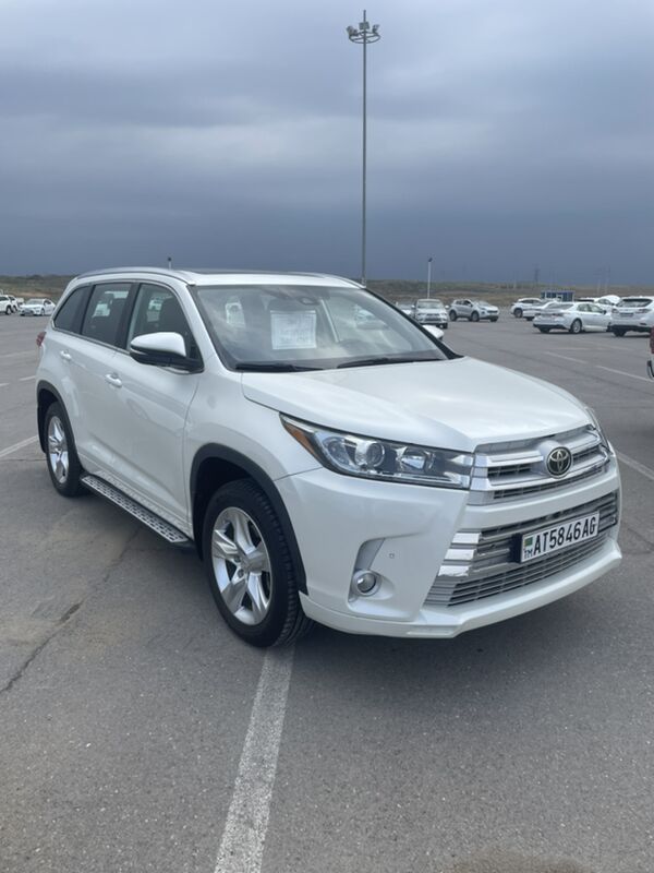 Toyota Highlander 2018 - 422 000 TMT - Aşgabat - img 8