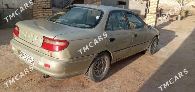 Toyota Carina 1995 - 30 000 TMT - Dostluk - img 3