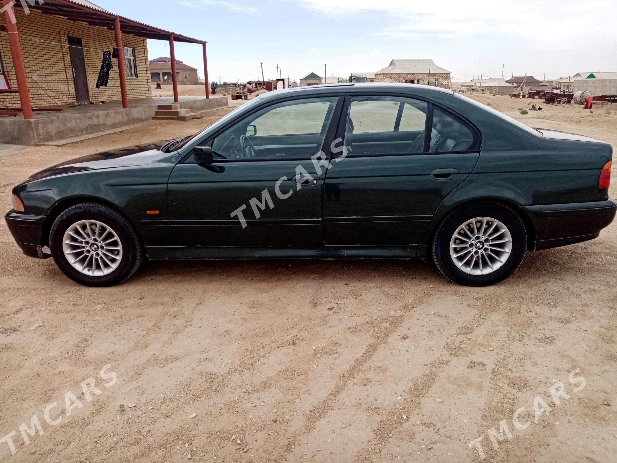 BMW 528 2000 - 70 000 TMT - Esenguly - img 4