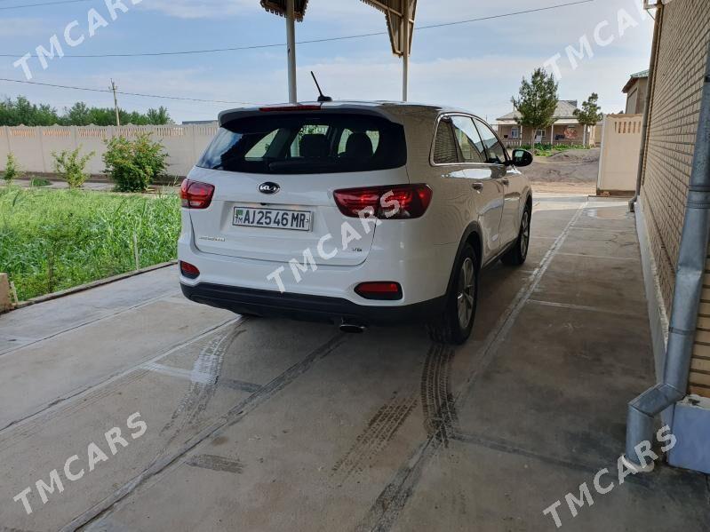 Kia Sorento 2020 - 265 000 TMT - Мары - img 3