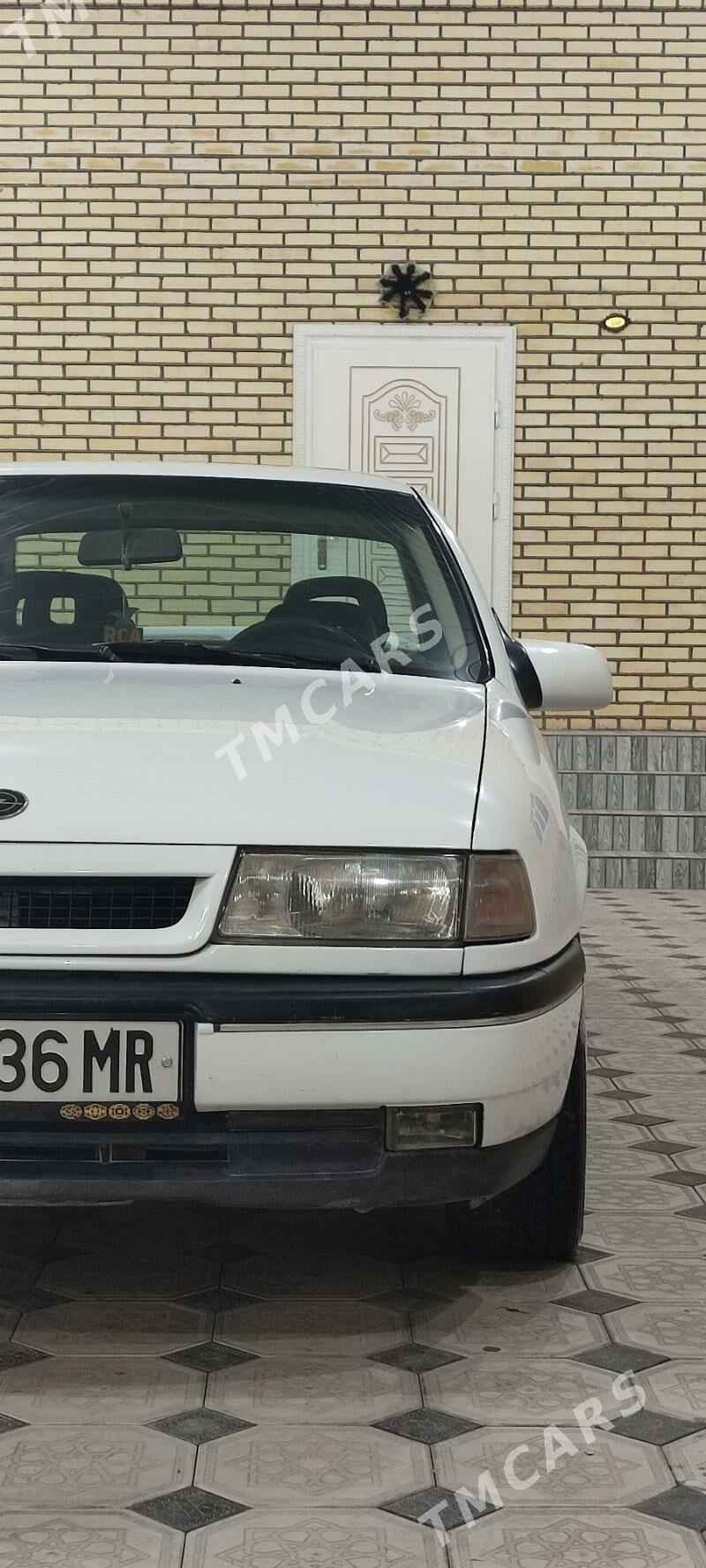 Opel Vectra 1992 - 50 000 TMT - Мары - img 2