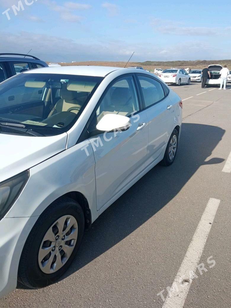 Hyundai Accent 2013 - 130 000 TMT - Ашхабад - img 3