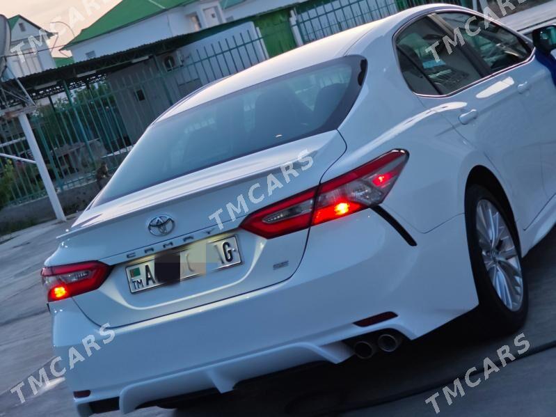 Toyota Camry 2018 - 330 000 TMT - Ашхабад - img 4