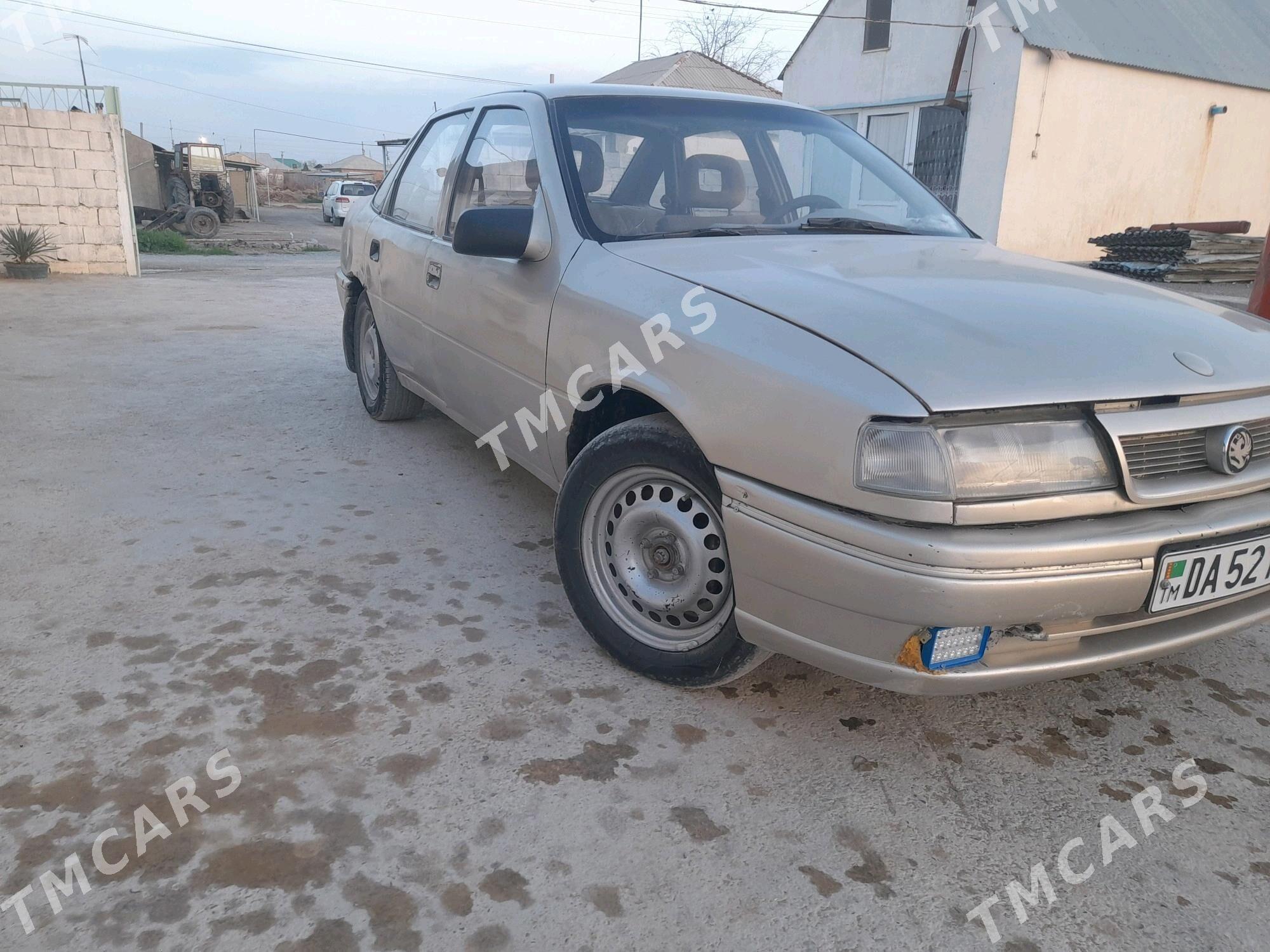 Opel Vectra 1990 - 20 000 TMT - Гёкдепе - img 2