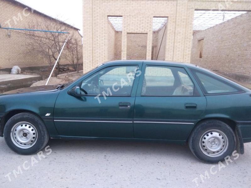 Opel Vectra 1994 - 30 000 TMT - Dänew - img 3