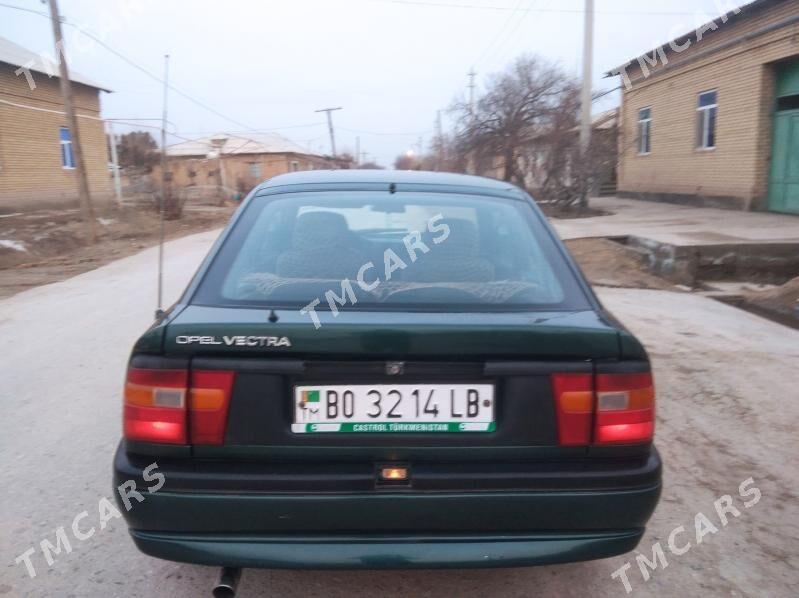 Opel Vectra 1994 - 30 000 TMT - Дянев - img 4