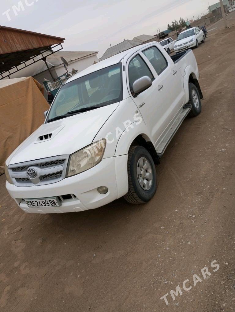 Toyota Hilux 2007 - 160 000 TMT - Esenguly - img 3