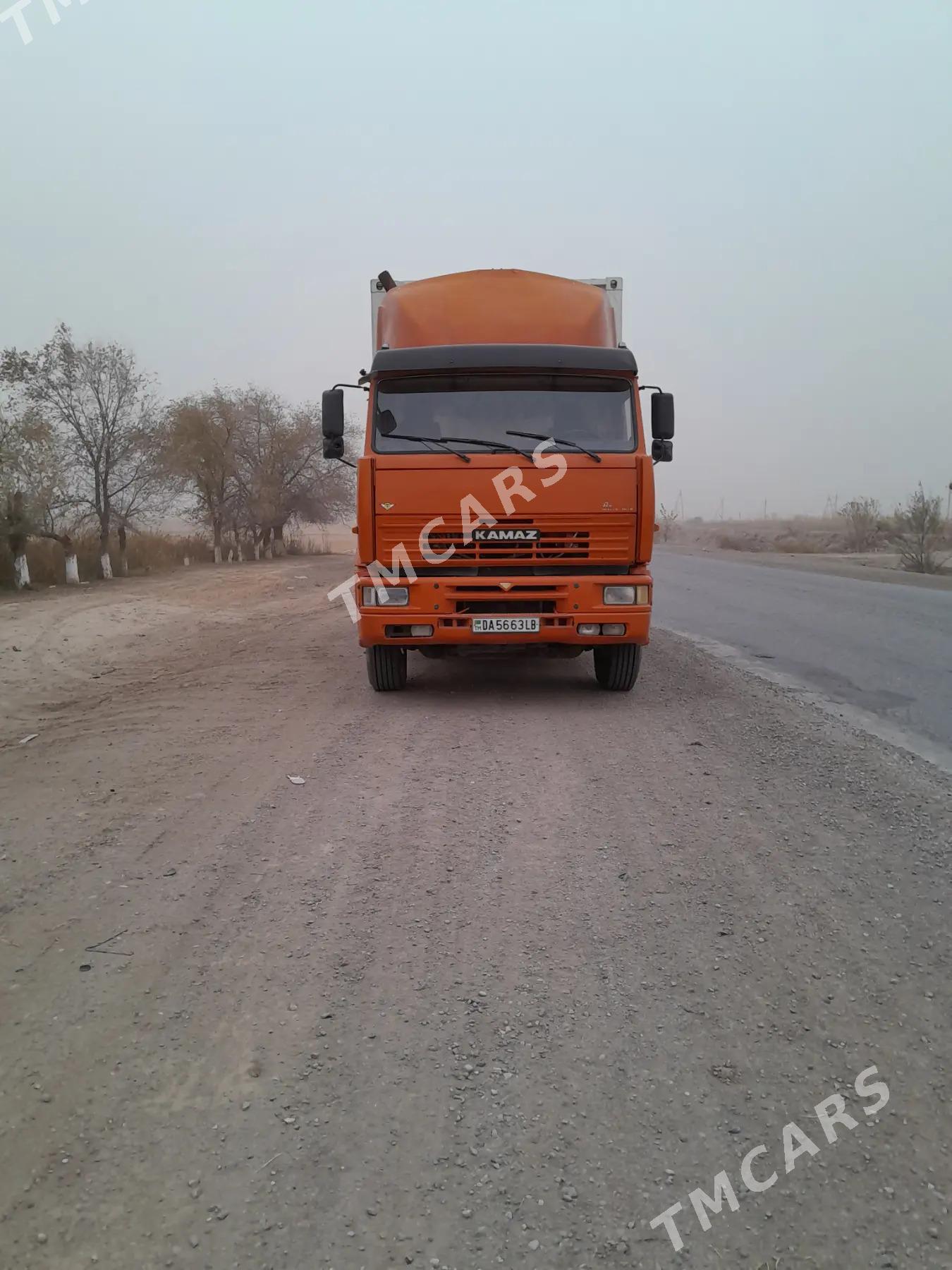 Kamaz Euro 3 2009 - 450 000 TMT - Magdanly - img 5