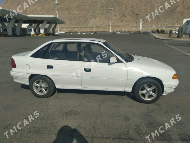 Opel Astra 1992 - 27 000 TMT - Туркменбаши - img 3