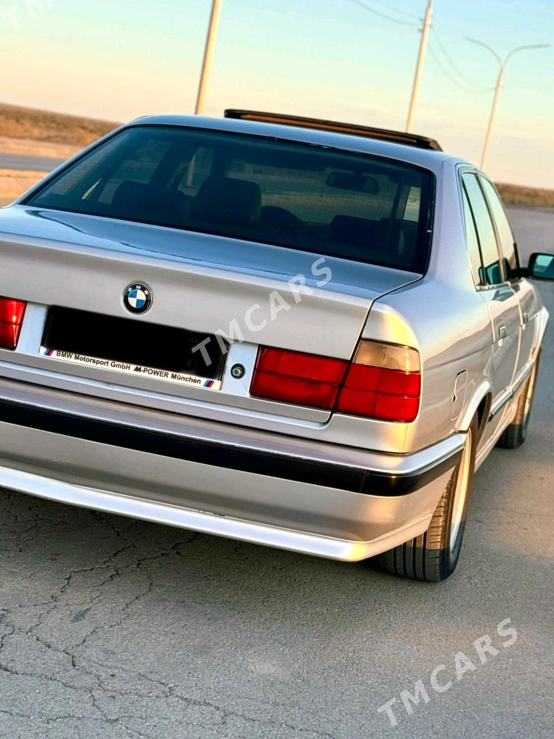 BMW E34 1993 - 83 000 TMT - Гумдаг - img 3