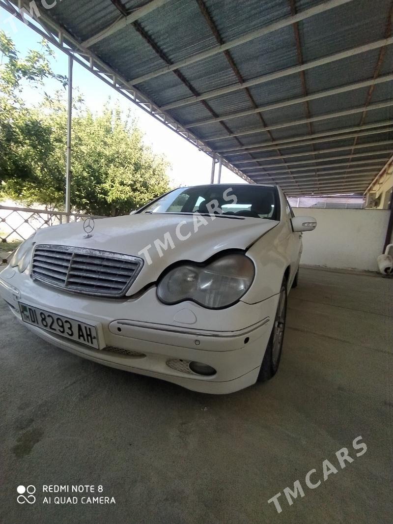 Mercedes-Benz E320 2001 - 75 000 TMT - Бахарден - img 2