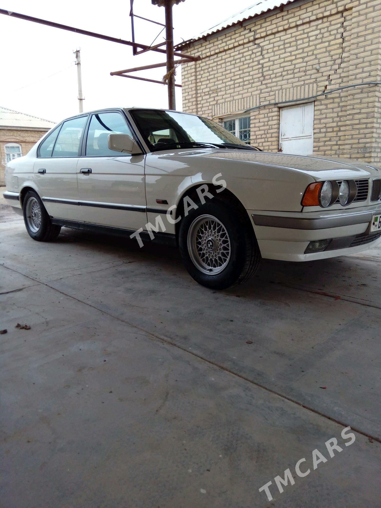 BMW 525 1992 - 65 000 TMT - Мары - img 5