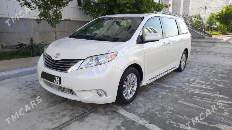 Toyota Sienna 2017 - 429 000 TMT - Aşgabat - img 3