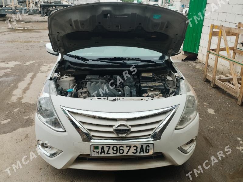 Nissan Versa 2018 - 119 000 TMT - Bedew - img 3