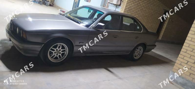 BMW 535 1991 - 25 000 TMT - Сакар - img 3