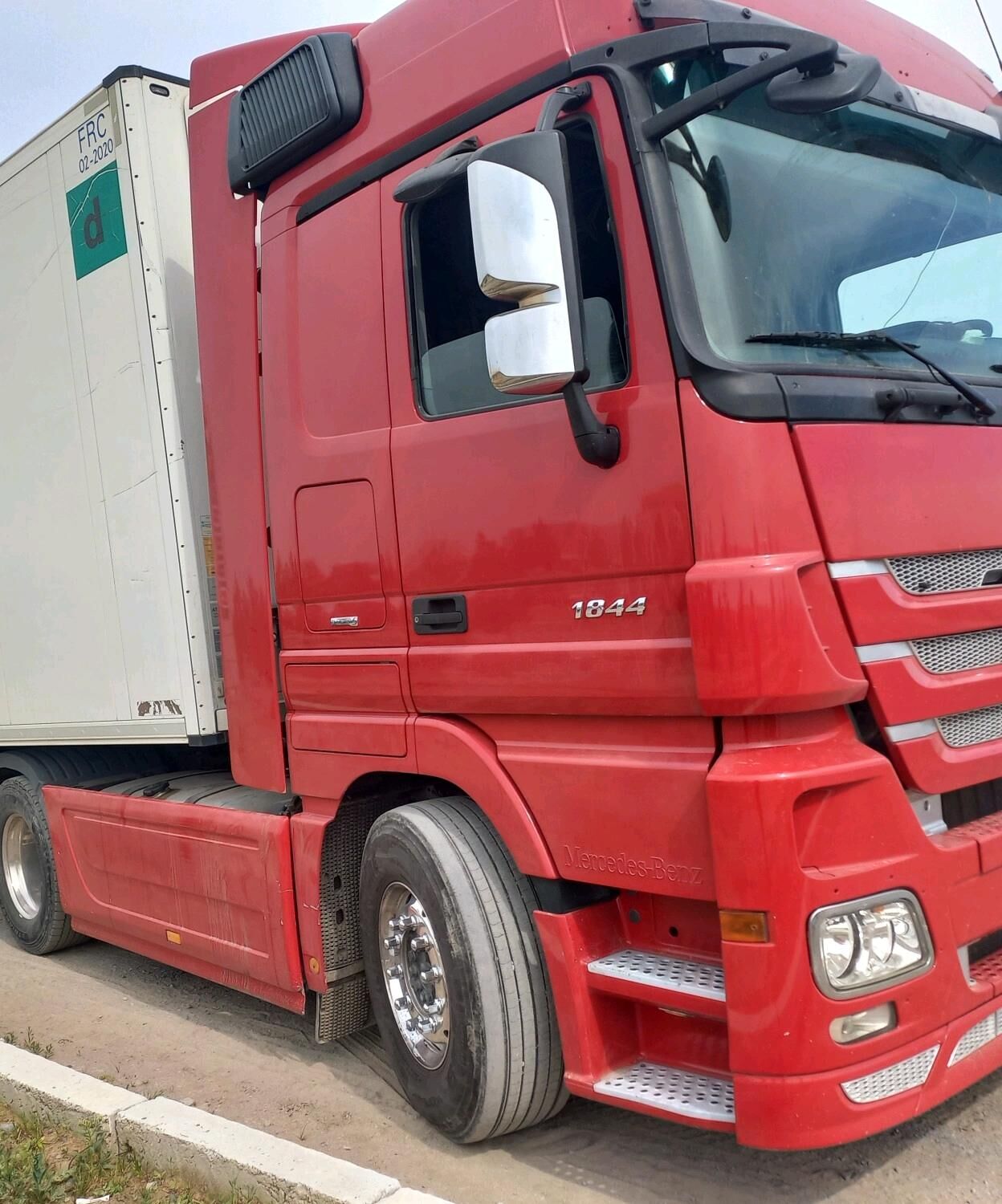 Mercedes daf man spoler 4 000 TMT - Туркменабат - img 2