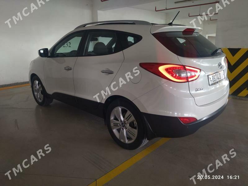 Hyundai Tucson 2013 - 240 000 TMT - Ашхабад - img 4