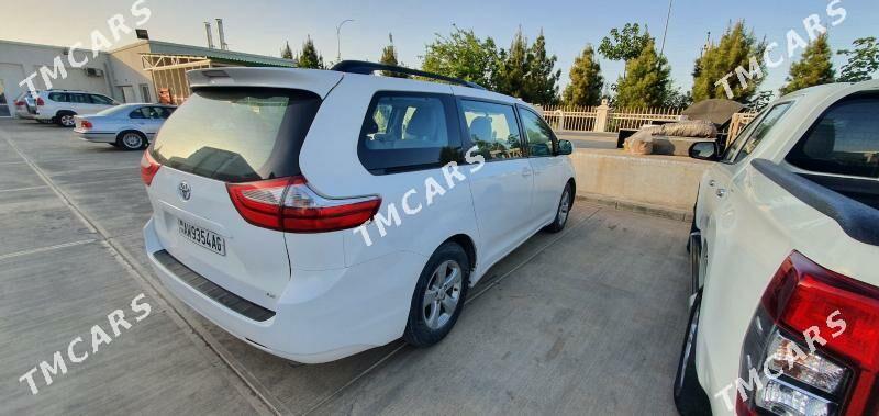 Toyota Sienna 2015 - 290 000 TMT - Aşgabat - img 4