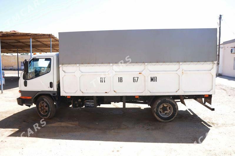 Mitsubishi Fuso 2004 - 260 000 TMT - Garagum etraby - img 2