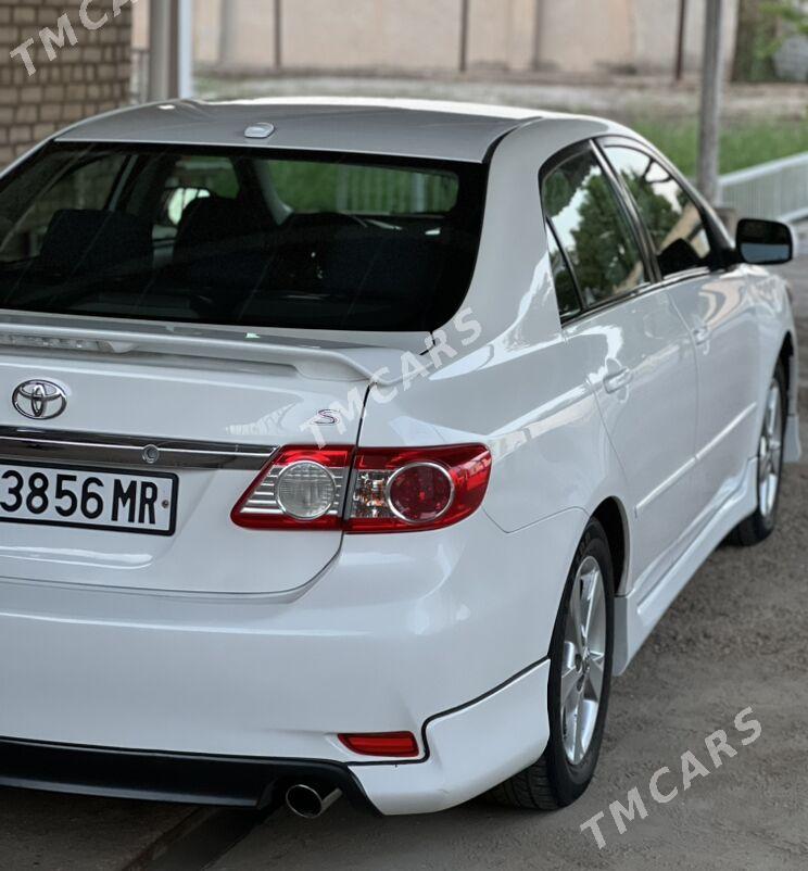 Toyota Corolla 2011 - 145 000 TMT - Мары - img 3