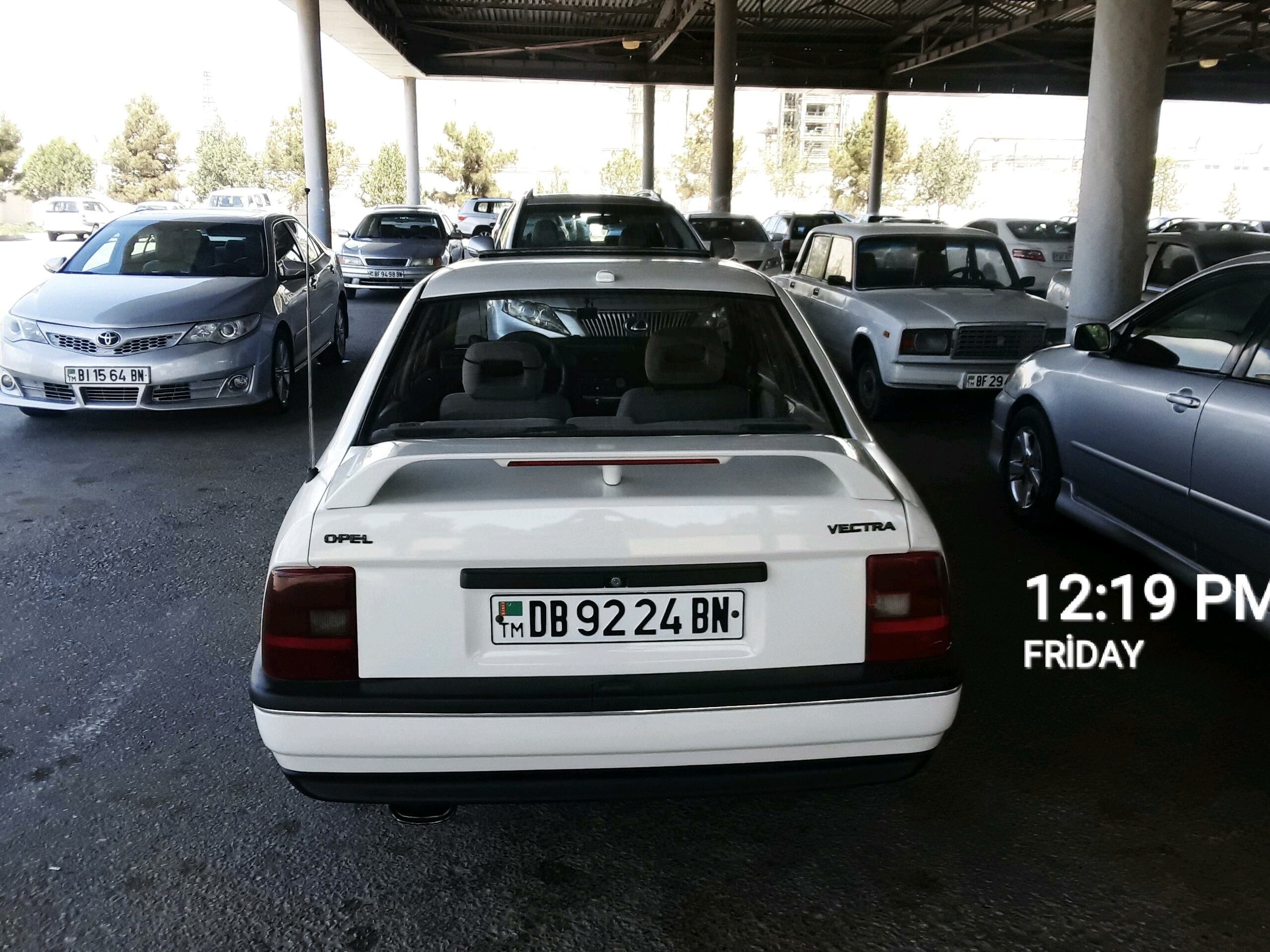 Opel Vectra 1989 - 33 000 TMT - Туркменбаши - img 5