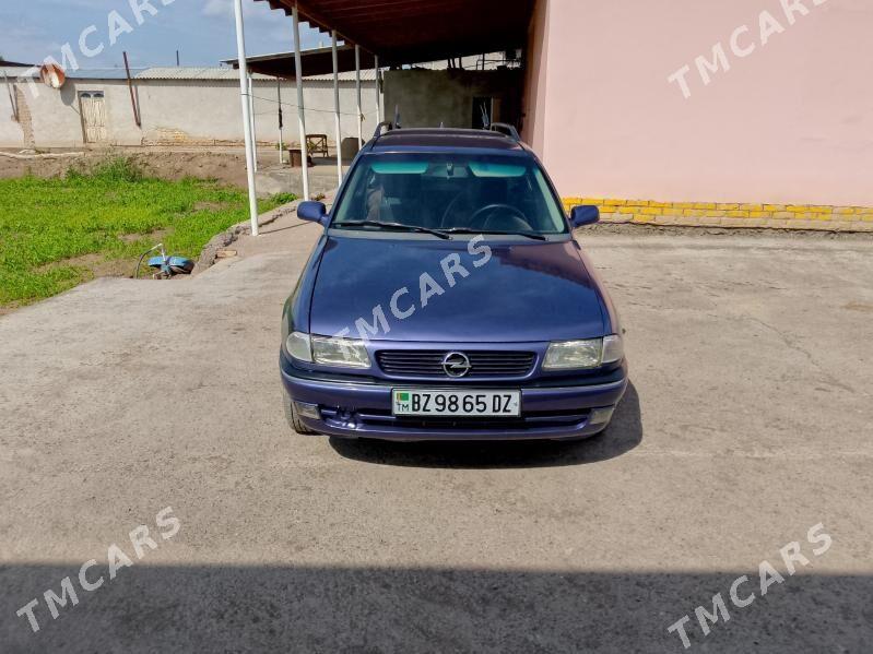 Opel Astra 1996 - 40 000 TMT - Губадаг - img 2