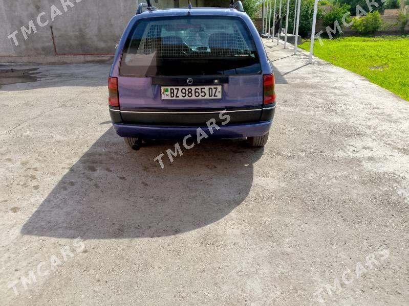 Opel Astra 1996 - 40 000 TMT - Gubadag - img 3