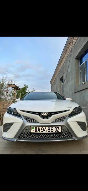 Toyota Camry 2020 - 285 000 TMT - Daşoguz - img 4