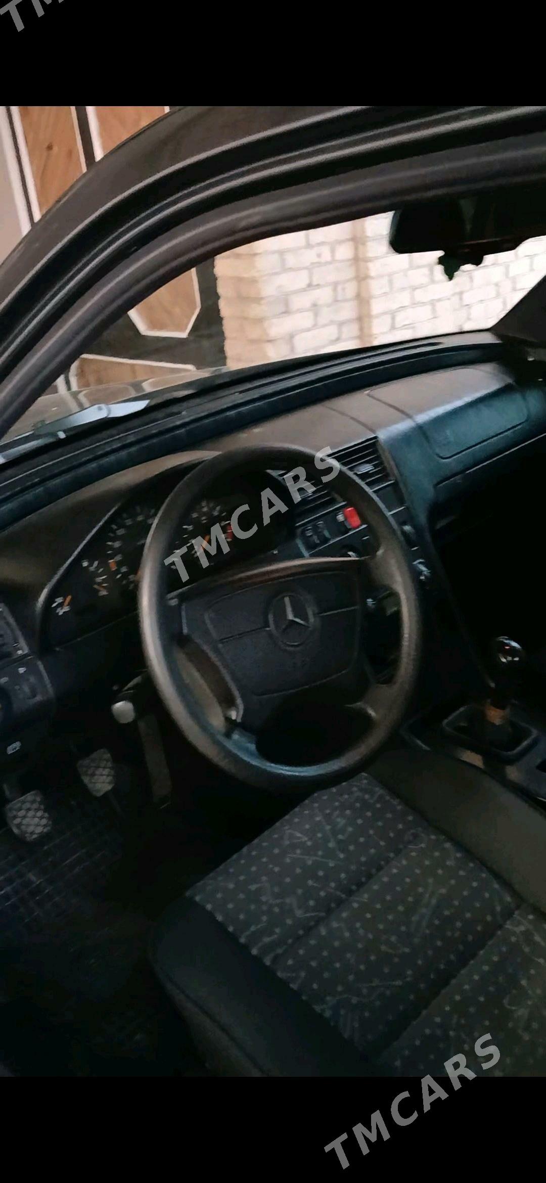 Mercedes-Benz S-Class 1995 - 55 000 TMT - Дянев - img 3