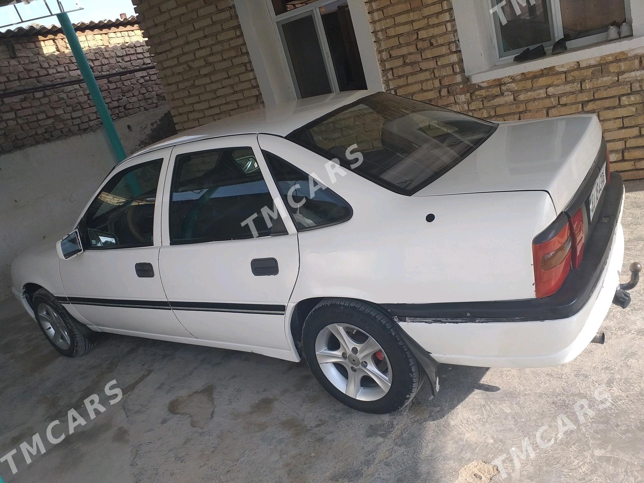 Opel Vectra 1992 - 30 000 TMT - Кака - img 3