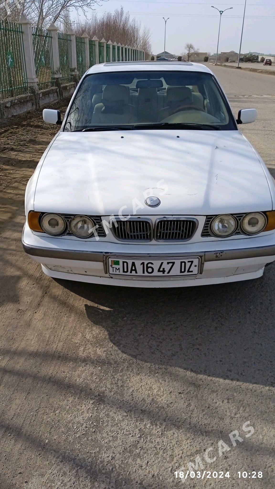 BMW 520 1991 - 28 000 TMT - Кёнеургенч - img 3