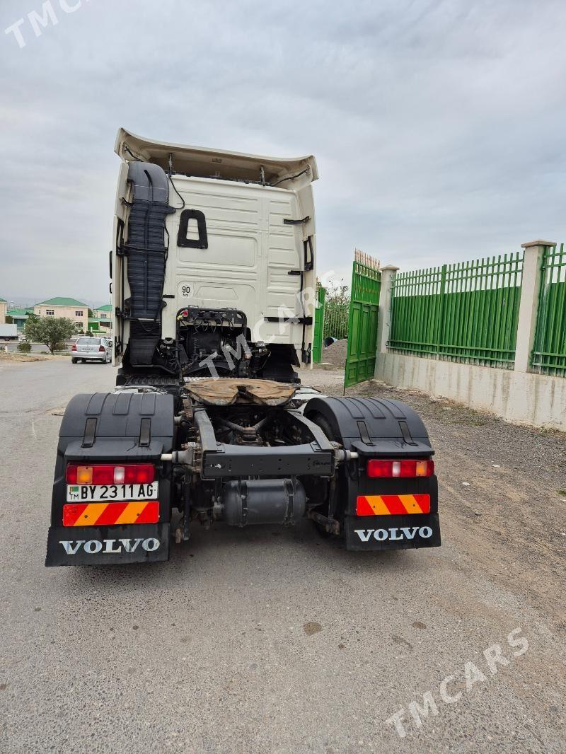 Volvo EURO 4 2006 - 790 000 TMT - Aşgabat - img 5