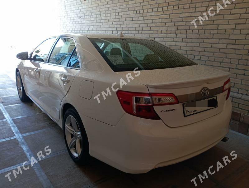 Toyota Camry 2012 - 200 000 TMT - Türkmenabat - img 3