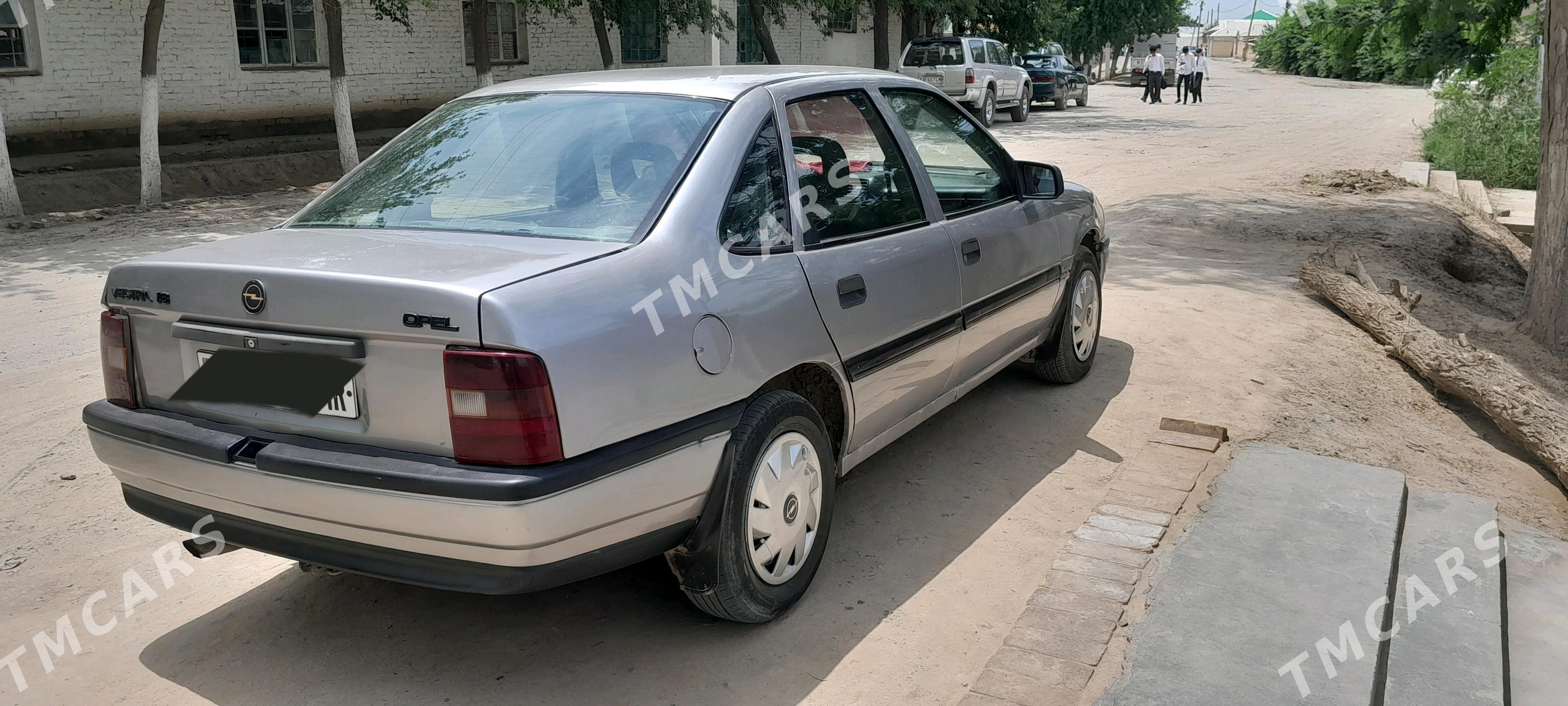 Opel Vectra 1991 - 28 000 TMT - Мары - img 2