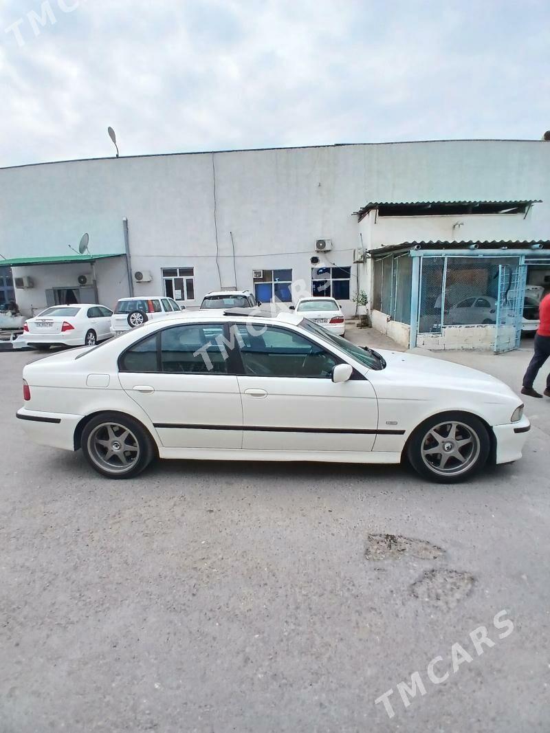 BMW E39 2000 - 95 000 TMT - Ак-Бугдайский этрап - img 2
