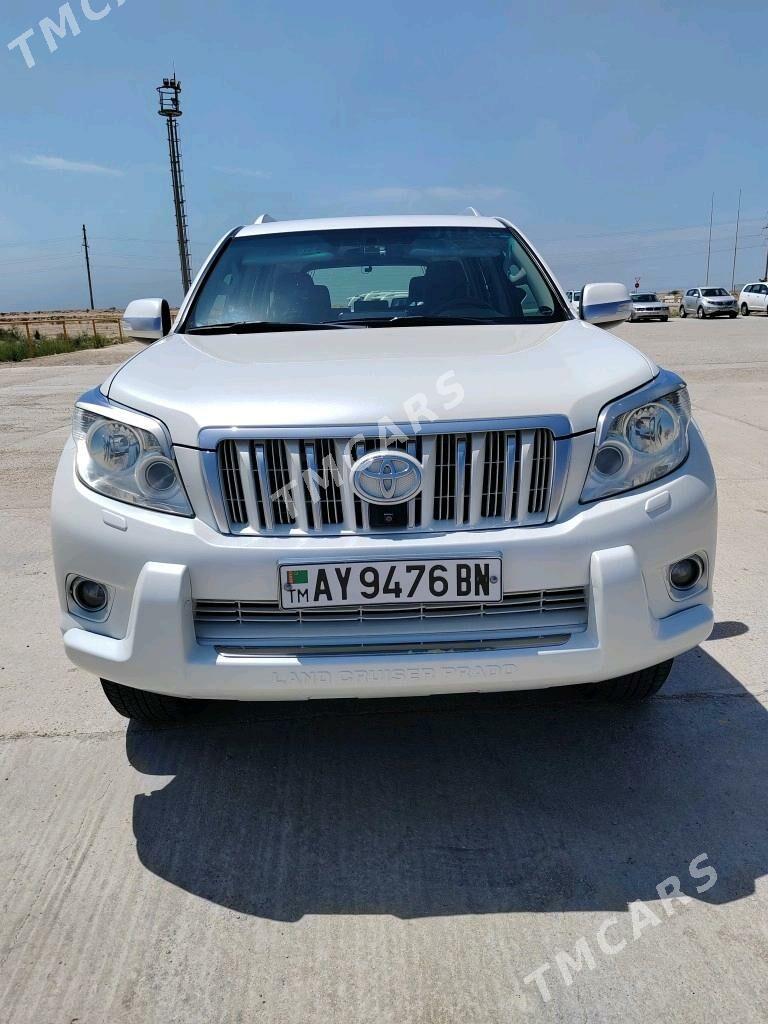 Toyota Land Cruiser Prado 2013 - 445 000 TMT - Hazar - img 2