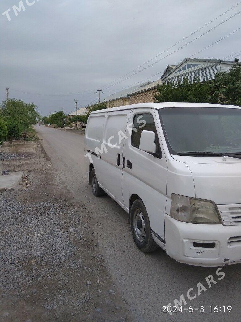 Nissan Urvan 2001 - 120 000 TMT - Mary - img 3