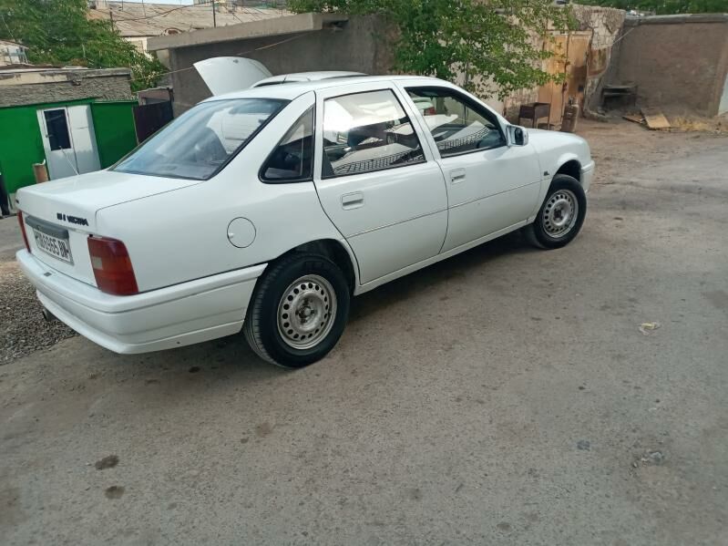 Opel Vectra 1991 - 36 000 TMT - Türkmenbaşy - img 2