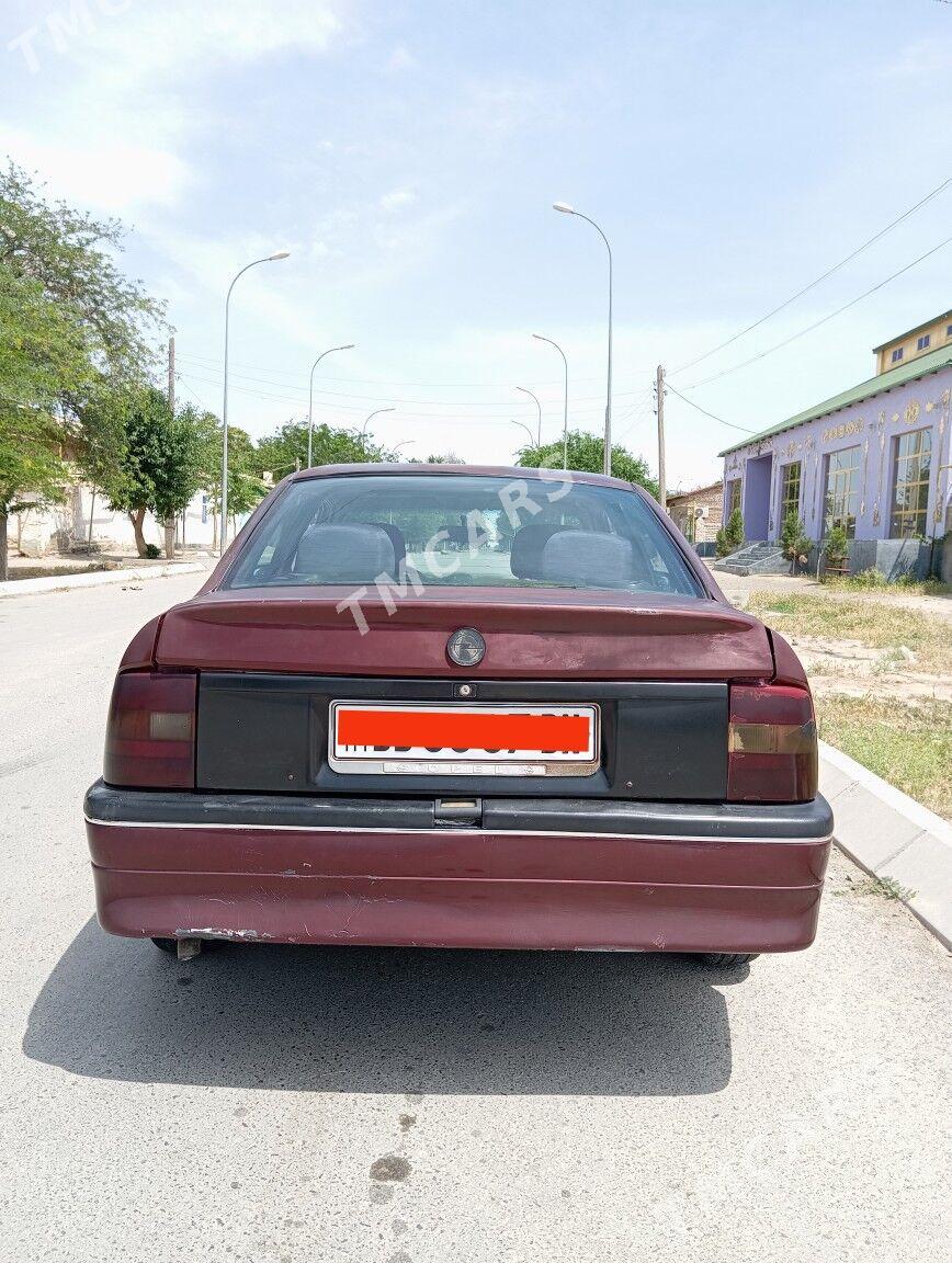 Opel Vectra 1990 - 28 000 TMT - Берекет - img 2