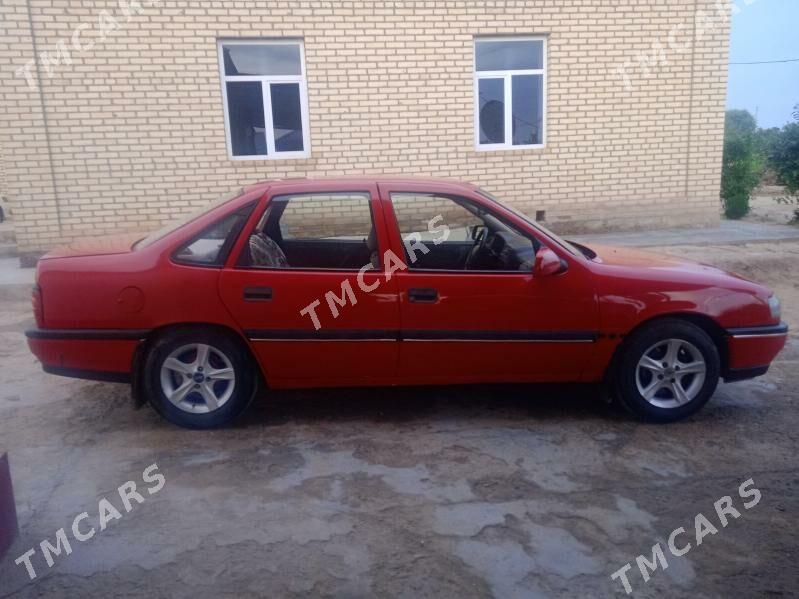 Opel Vectra 1989 - 26 000 TMT - Мары - img 2