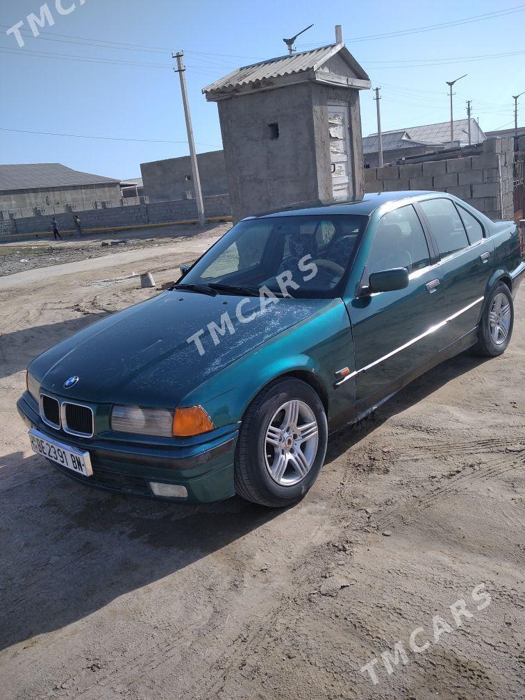 BMW 320 1992 - 28 000 TMT - Эсенгулы - img 4