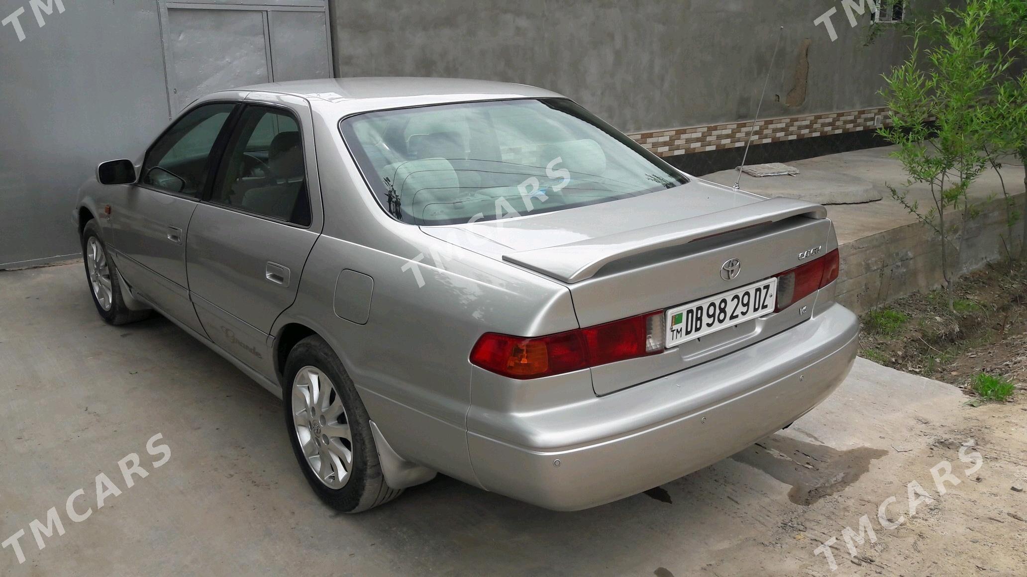 Toyota Camry 1999 - 120 000 TMT - Köneürgenç - img 4