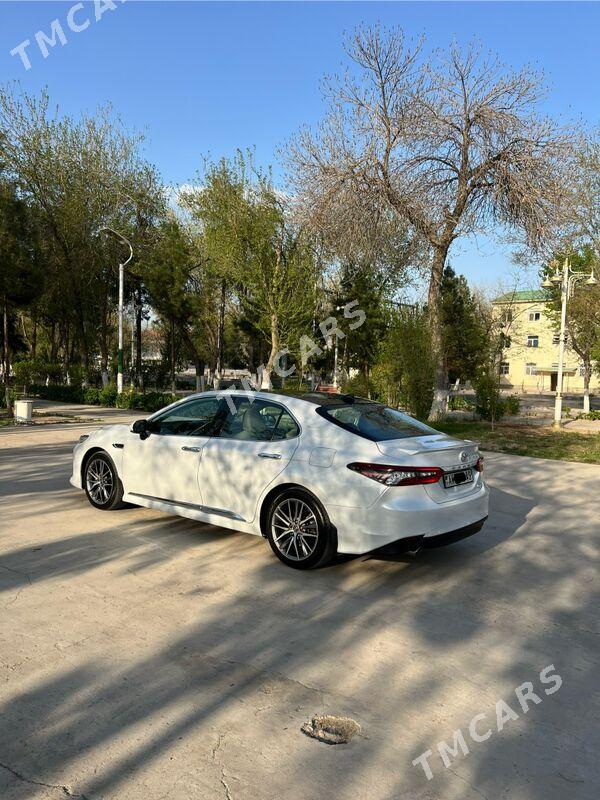 Toyota Camry 2018 - 430 000 TMT - Aşgabat - img 9