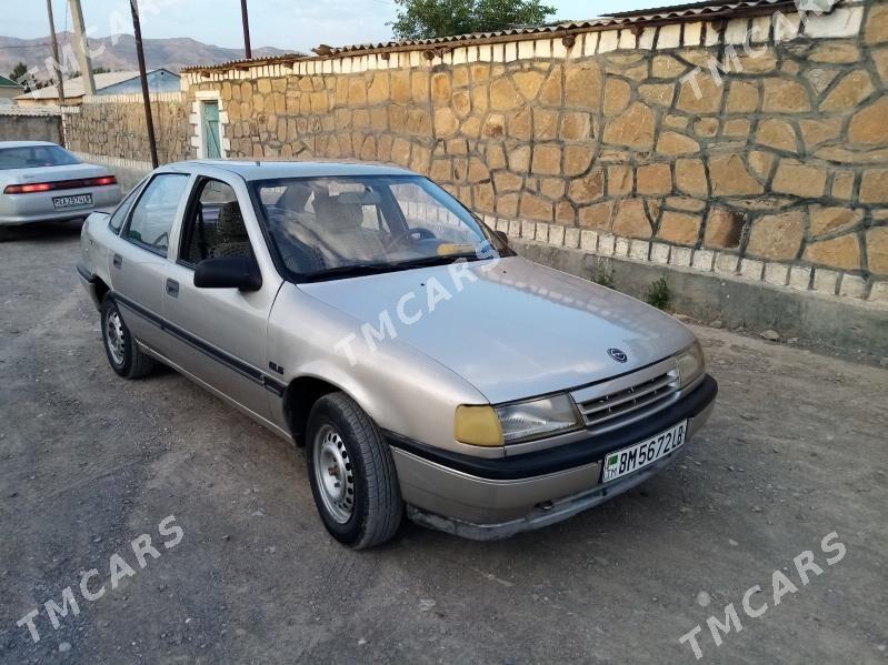 Opel Vectra 1992 - 30 000 TMT - Magdanly - img 4