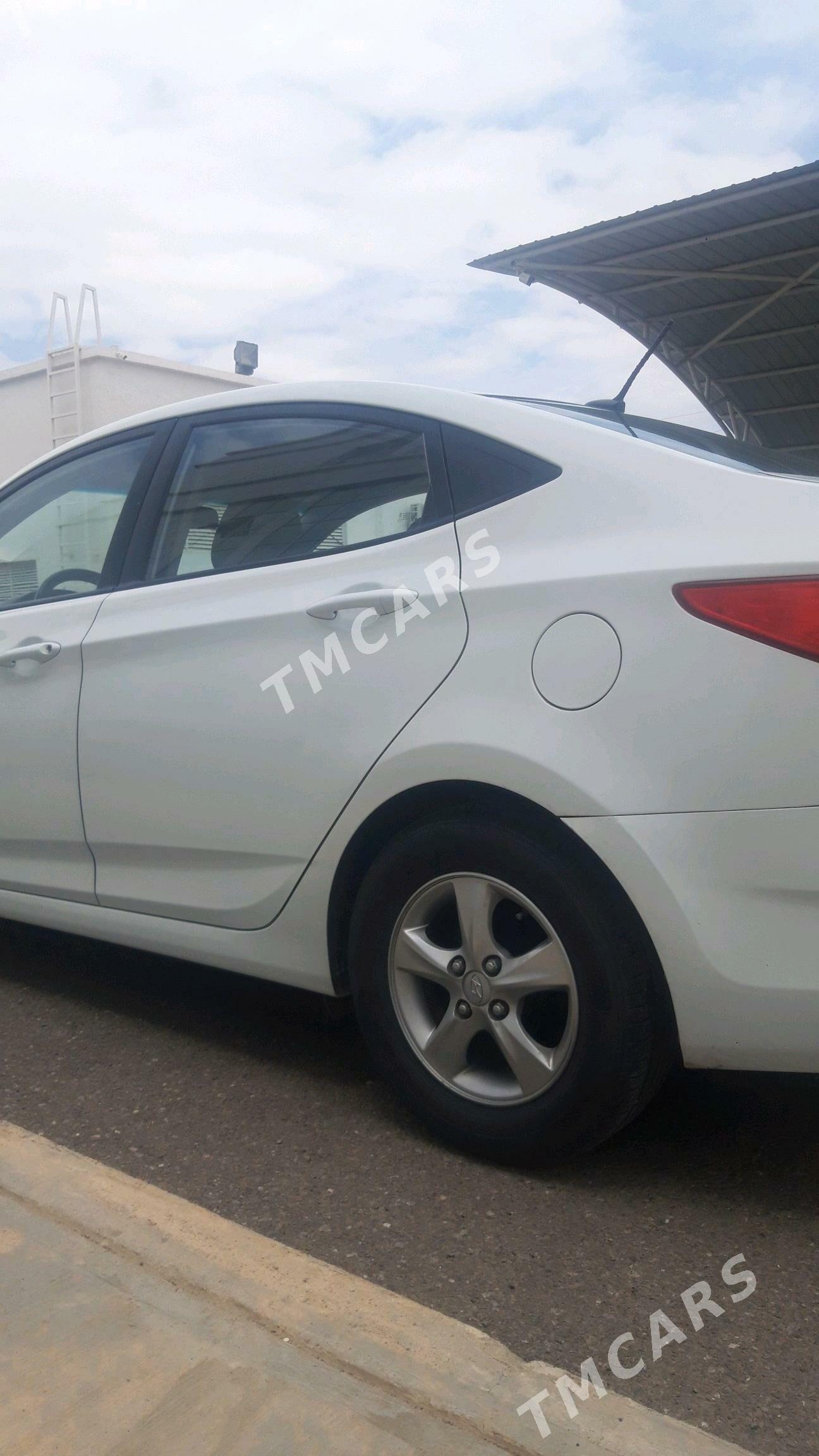 Hyundai Accent 2016 - 145 000 TMT - Aşgabat - img 4