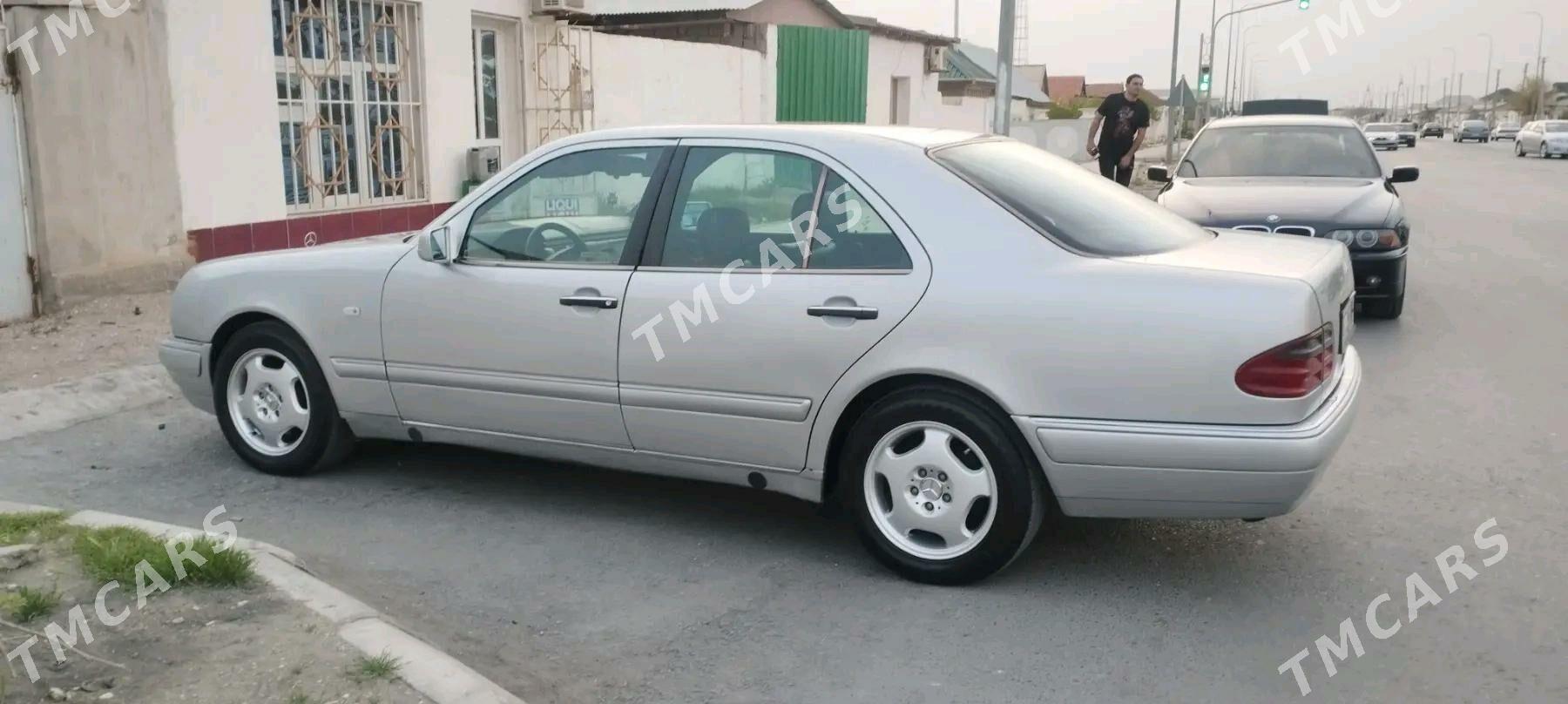 Mercedes-Benz C320 1997 - 75 000 TMT - Türkmenbaşy - img 3